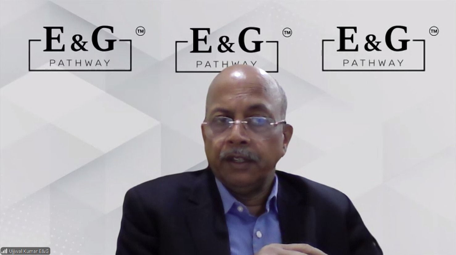 Our CEO & Global Products Manager, Mr. Ujjwal Kumar, engage with the students of Kaveri University